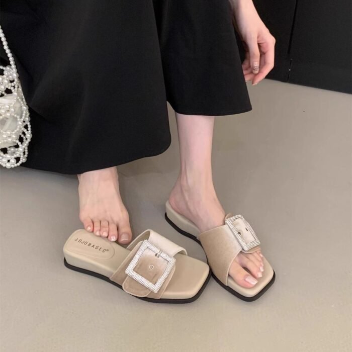 Chic Slip-On Flats for Women | NN004