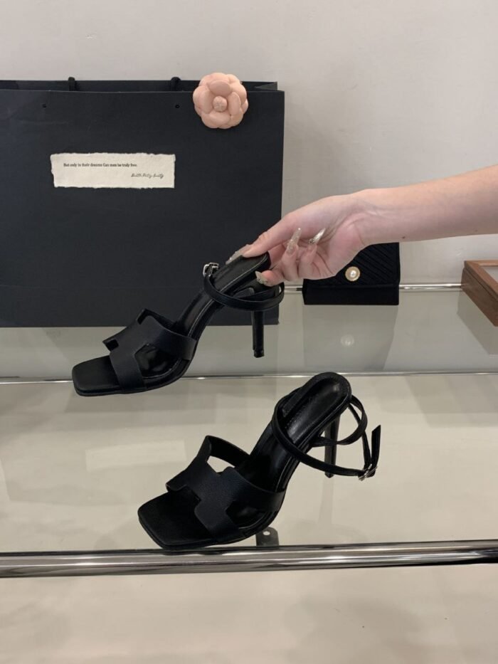 Elegant Black Block Heel for Women