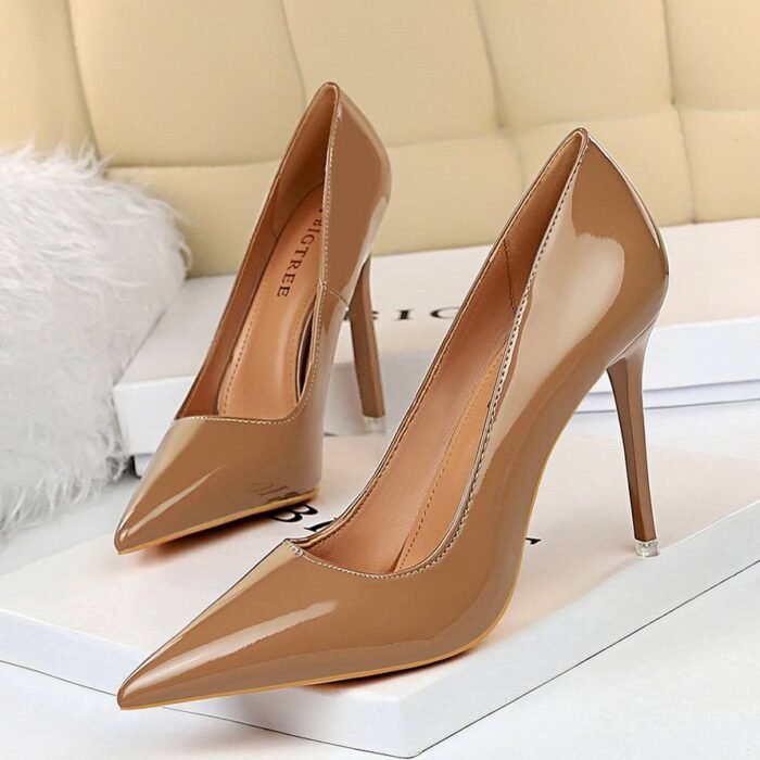 BIGTREE Women's Classic Patent Leather Pumps heel - B0020 