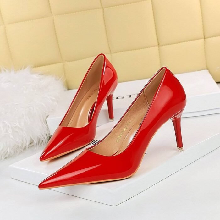 BIGTREE Women's Classic Patent Leather Pumps heel - B0020 