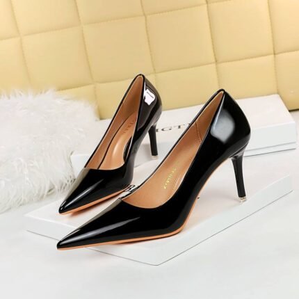 BIGTREE Women's Classic Patent Leather Pumps heel - B0020