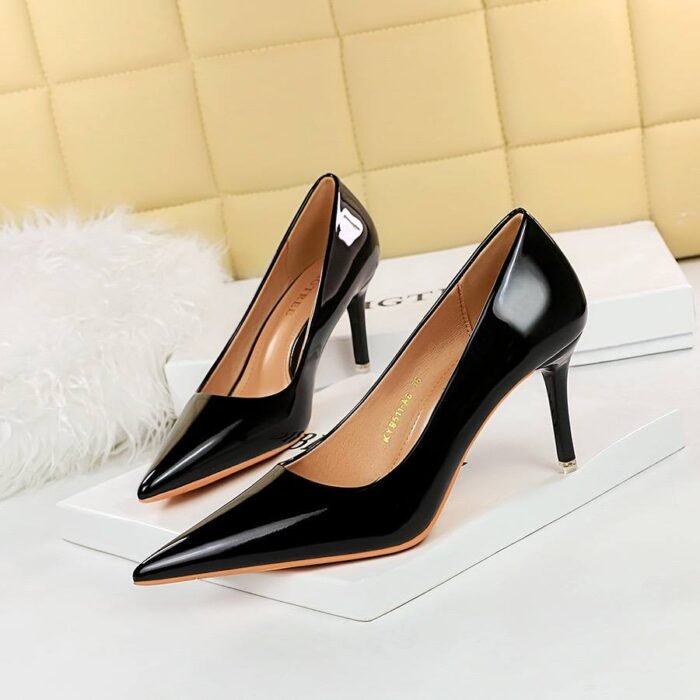 BIGTREE Women's Classic Patent Leather Pumps heel - B0020 
