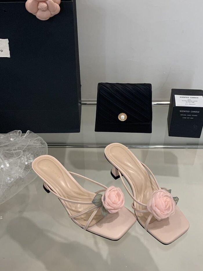 Elegant Floral Decor Low Heel Sandals for Women - N0200