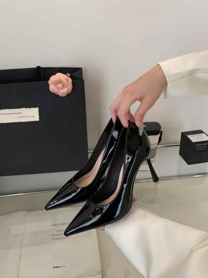 Elegant Pointed Toe Patent Leather Pumps 9cm Heel - X0110 