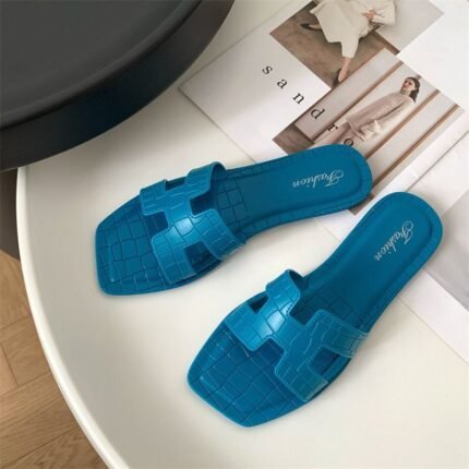 Women's Croc-Patterned Flat Sandals - NS0009