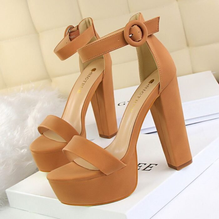 BIGTREE Chunky Block High Heels - B0004