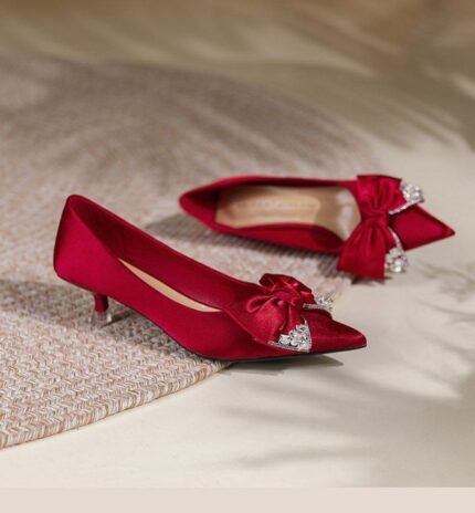 Elegant Low Heel Wedding Pumps - N0112