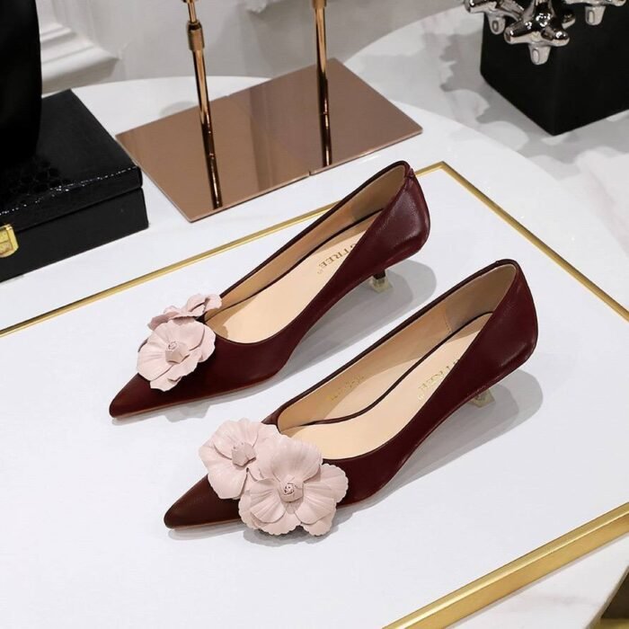 BIGTREE Floral Kitten Heel Pumps - B0040