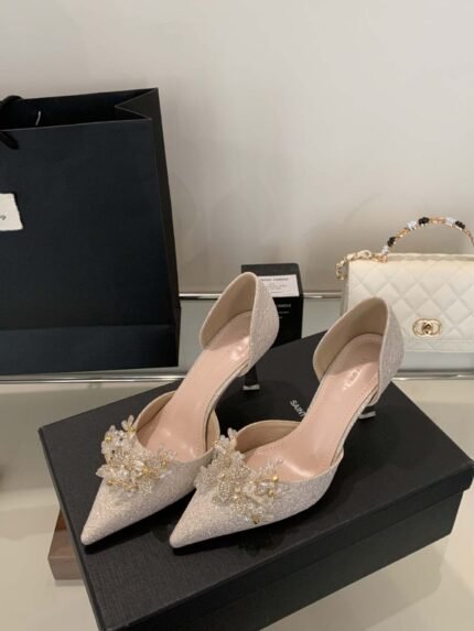 Elegant Glistening High Heel Closed-Toe Shoes - NN009