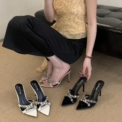 Elegant Crystal Embellished Pointed Toe Mules - NN021