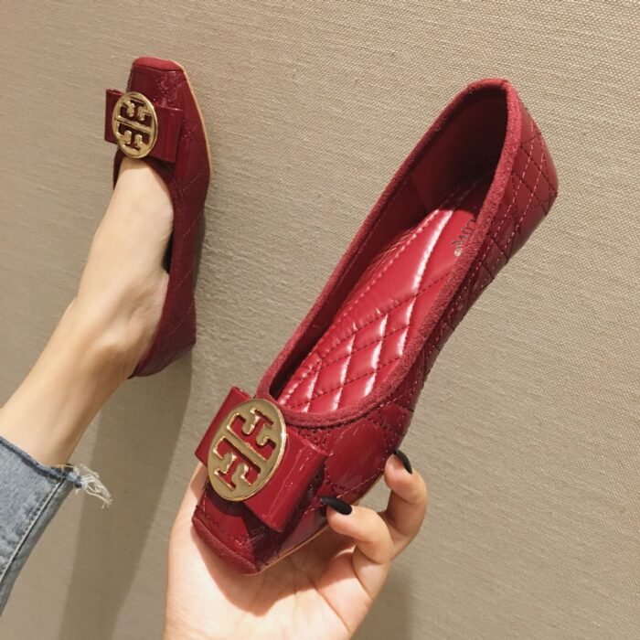 Women's Quilted Patent Leather Ballet Flats - NS0063 