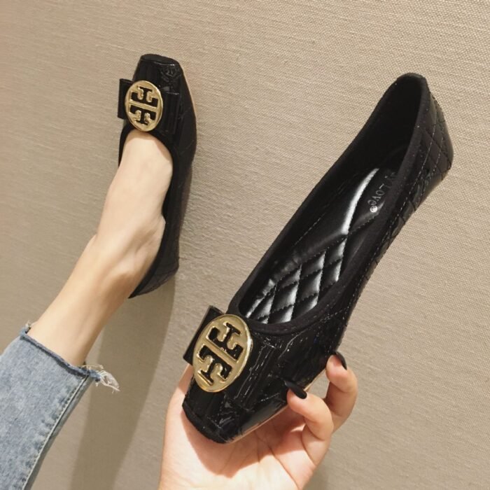 Women's Quilted Patent Leather Ballet Flats - NS0063 