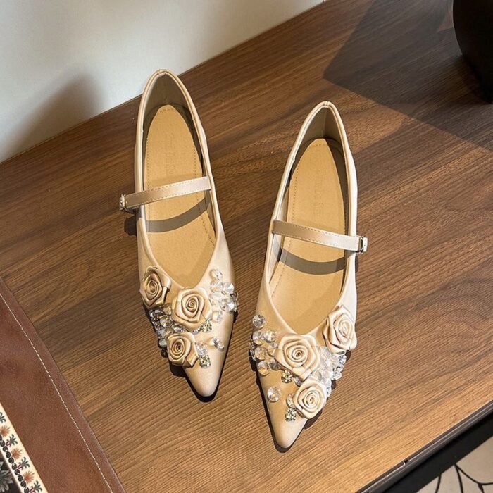 Elegant Floral Crystal Embellished Flats - NS0108