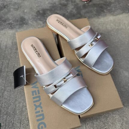 WENXING Casual Flat Sandals - NN037
