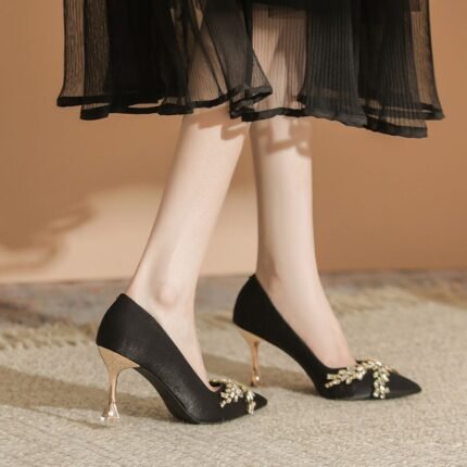 Elegant Embellished Pointed-Toe High Heels - N0271